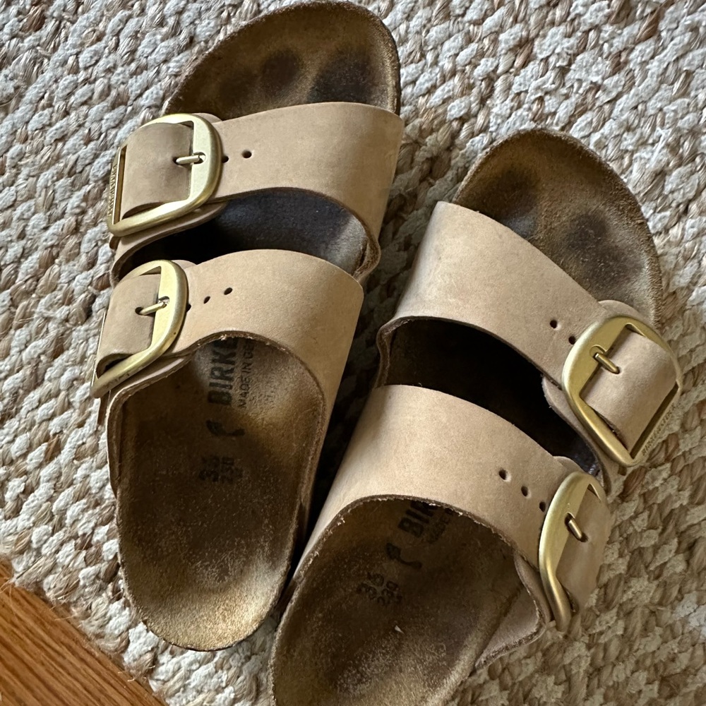 Arizona Big Buckle Birkenstocks